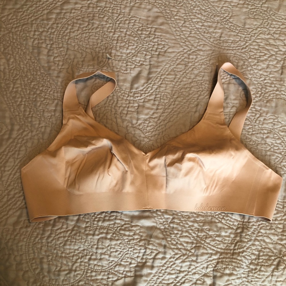 Lululemon bra